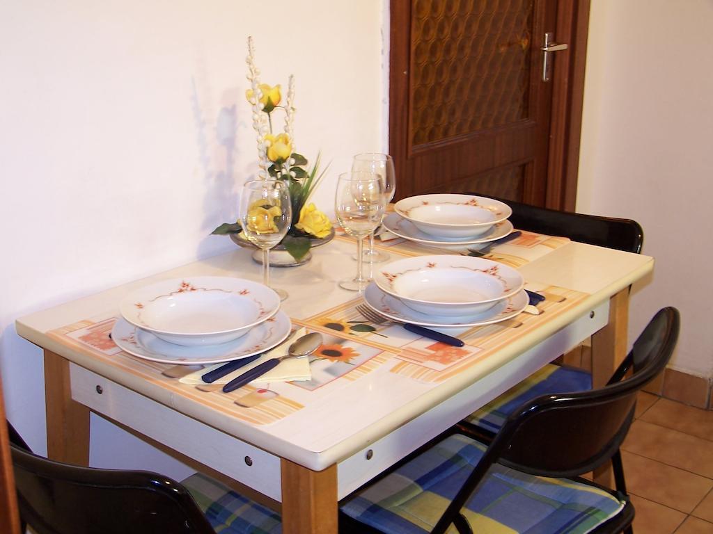 Apartment Sinko - Free Garage Parking, Central, 2 Bedrooms 4 Single Beds, Flexi Check-Out Budapesta Cameră foto