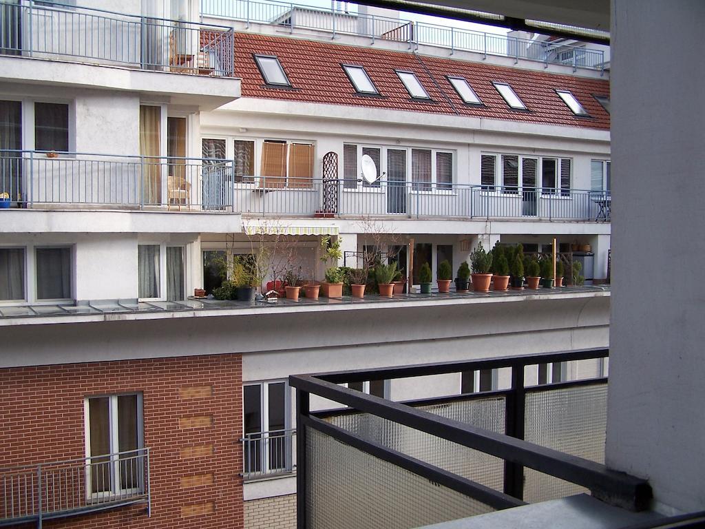 Apartment Sinko - Free Garage Parking, Central, 2 Bedrooms 4 Single Beds, Flexi Check-Out Budapesta Exterior foto