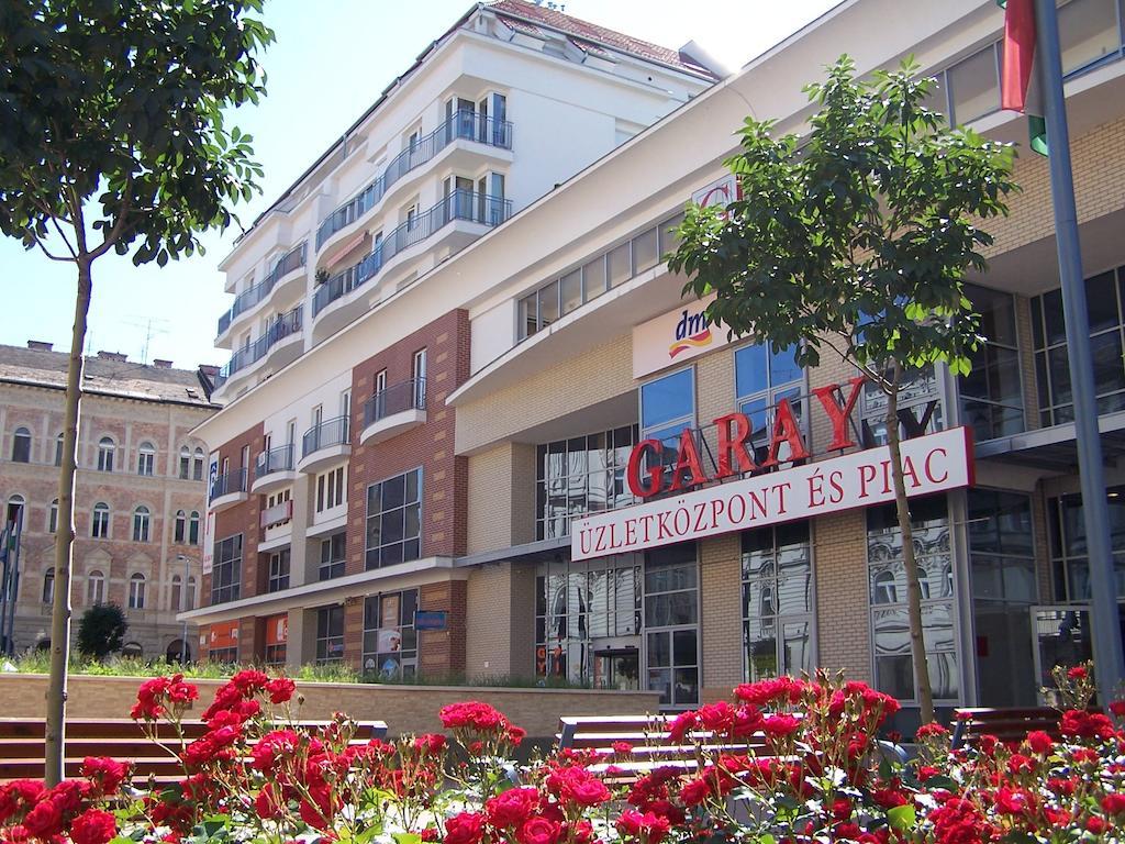 Apartment Sinko - Free Garage Parking, Central, 2 Bedrooms 4 Single Beds, Flexi Check-Out Budapesta Exterior foto